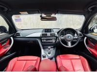 2018 BMW 320d 2.0 M Sport LCI รถเก๋ง 4 ประตู เบาะแดง รถบ้านแท้ จองด่วนที่นี่ รูปที่ 5